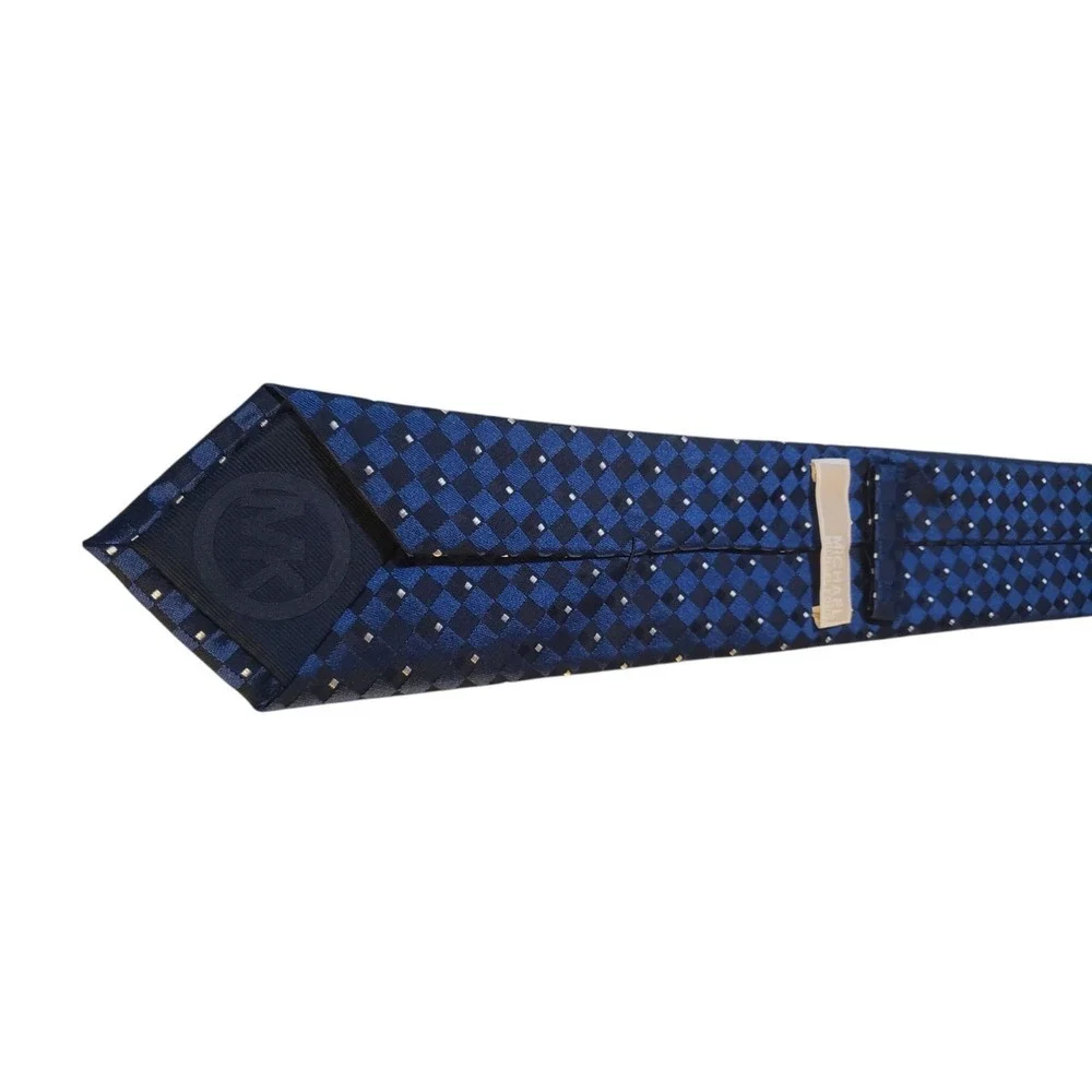 Michael Kors Mens Tie Necktie Designer Luxury Blue Silver Geometric Businesscore